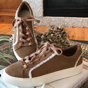 UGG CHESTNUT ZILO HERITAGE SNEAKER SHOE